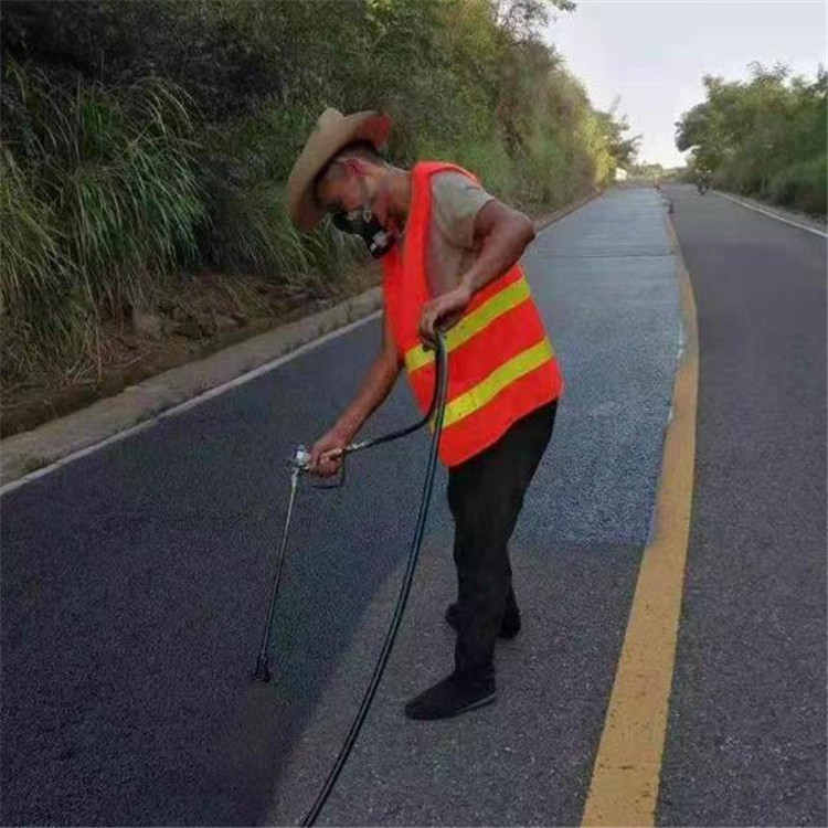 延庆 彩色防滑路面的底涂是保障路面附着力